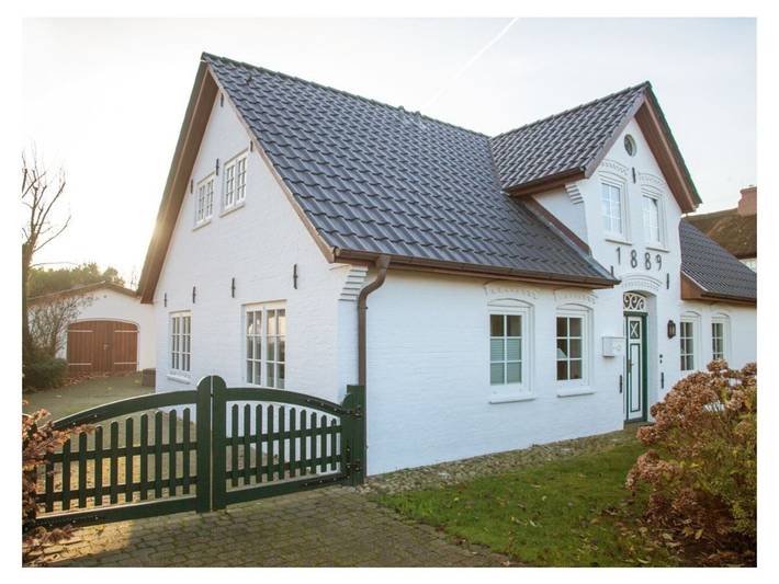 Ferienhaus für 6 Personen, mit Terrasse und Garten in Sylt-Ost