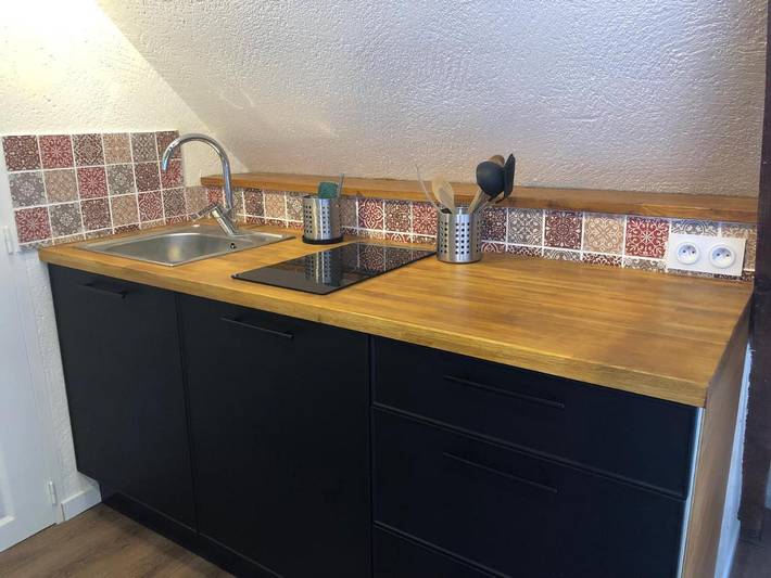 Gîte pour 2 personnes, avec terrasse ainsi que piscine et jardin à Le Rheu - 4