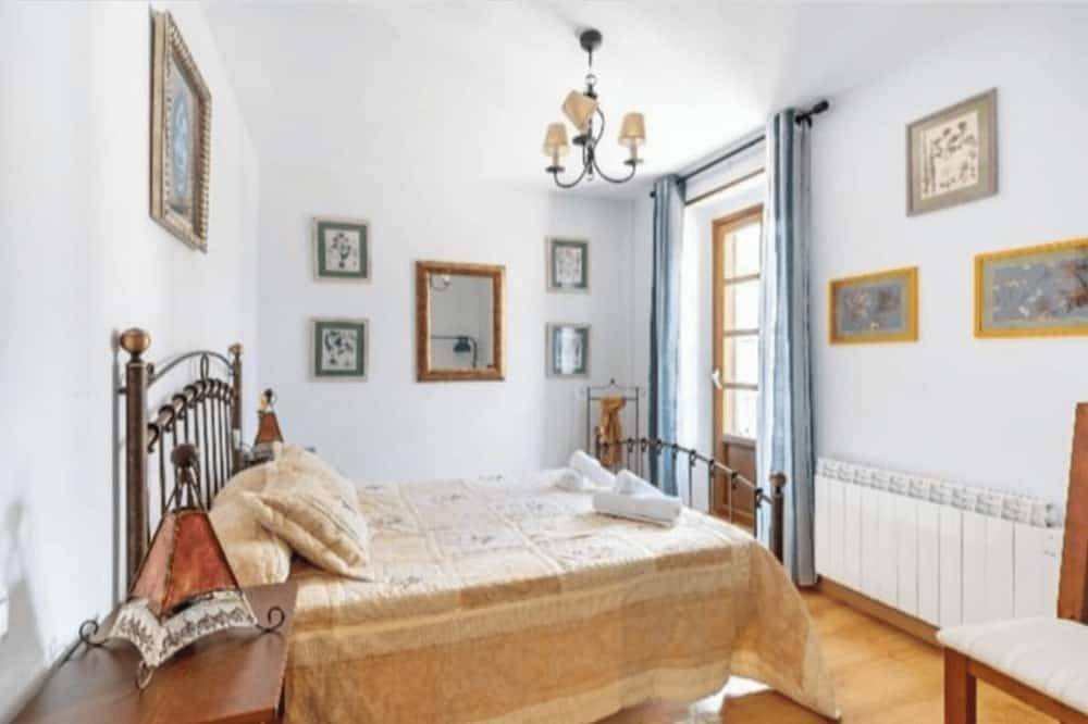Entire apartment, Apartamentos Búbal. Confort y Relax. Tu Mascota es Bienvenida in Panticosa, Spanish Pyrenees