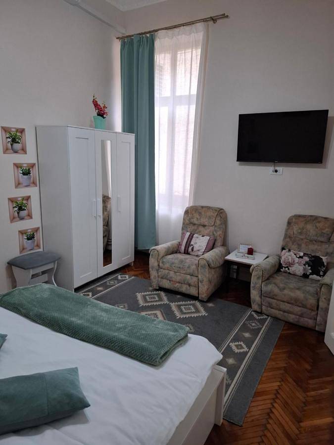 Appart’hôtel pour 2 personnes, avec balcon