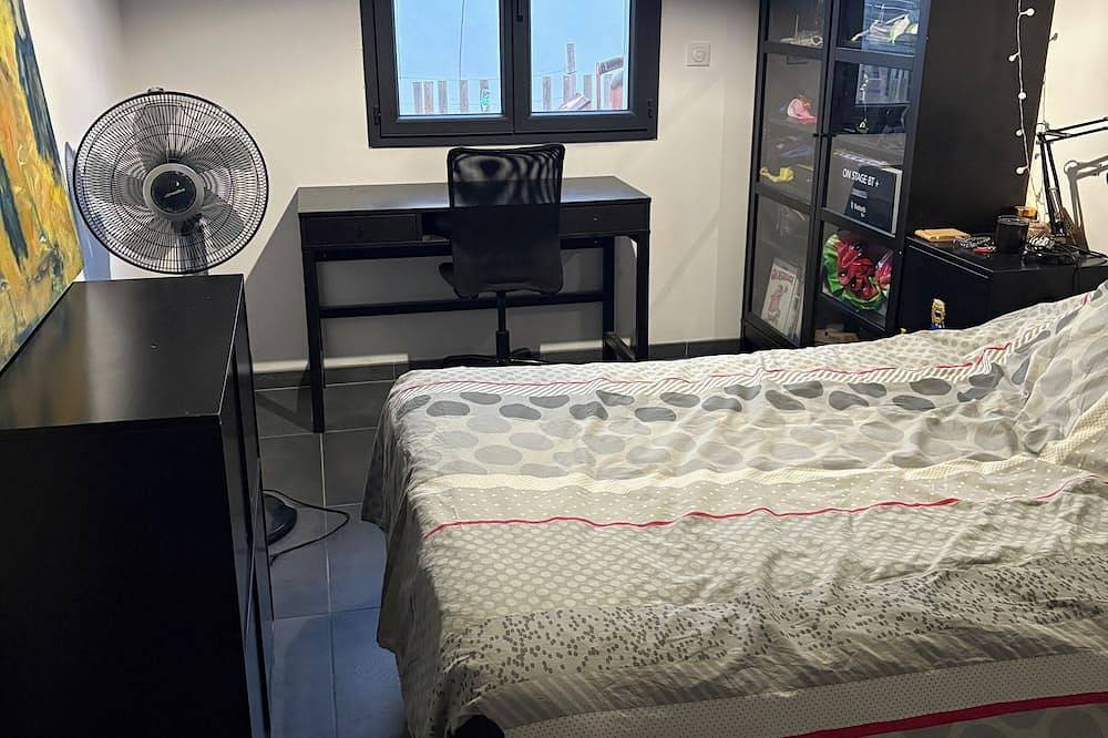 The house is modern,  everything to make you feel comfortable. in Salon-de-Provence, Aix-en-Provence region