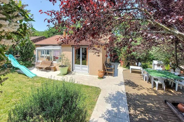 Casa de férias para 10 pessoas, com varanda, com animais de estimação - 1