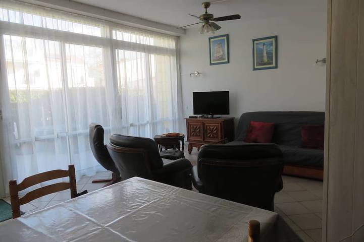 Appartement entier, Joli logement tout juste rénové à proximité  de la mer in Saint-Georges-de-Didonne, Région de Rochefort