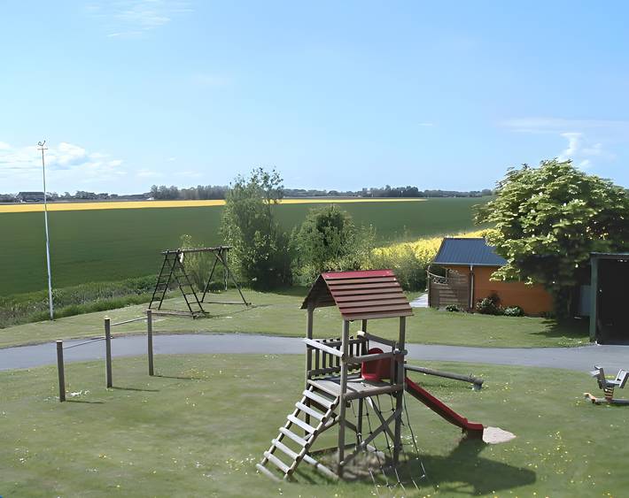 Ganze Wohnung, Ferienwohnung 'Annette' mit Gemeinschaftsterrasse, Gemeinschaftsgarten und Wi-Fi in Nordstrand (Gemeinde), Nordstrand