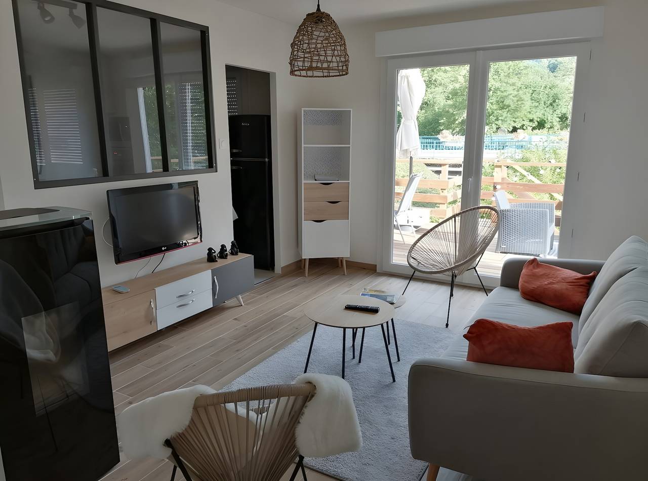 Gîte Au Ptit Cabanon – Bañera nórdica, naturaleza y relax en los Altos Vosgos in Sapois, Parque natural regional de los Ballons des Vosges