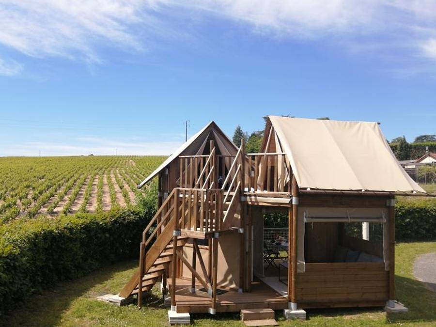 Camping La Grappe Fleurie - Accommodation 4 persons - La Grande Cadole in Fleurie, Beaujolais