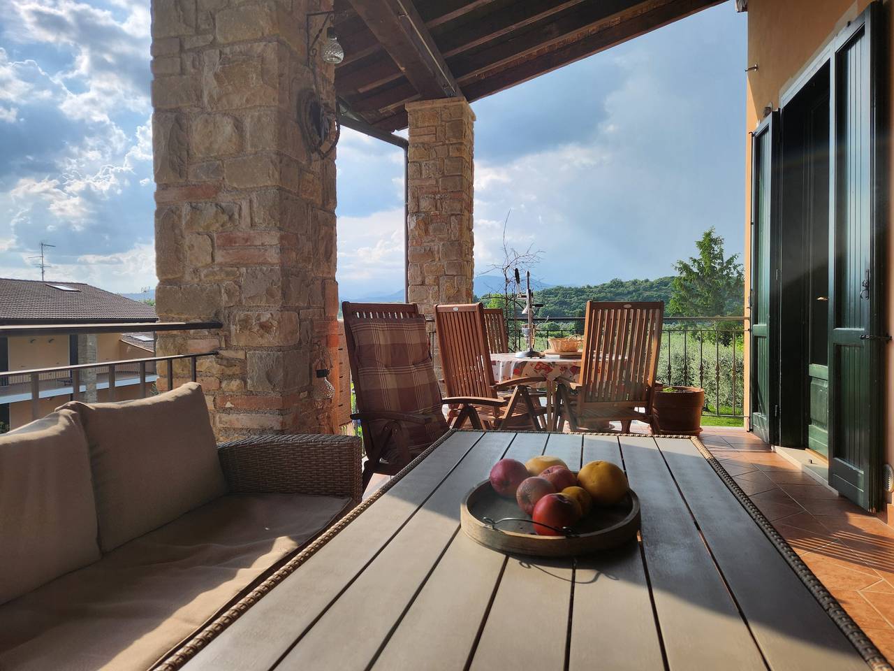 Appartamento intero, Con balcone e piscina comune 017102-Cni-00245 in Manerba del Garda, Prealpi Gardesane