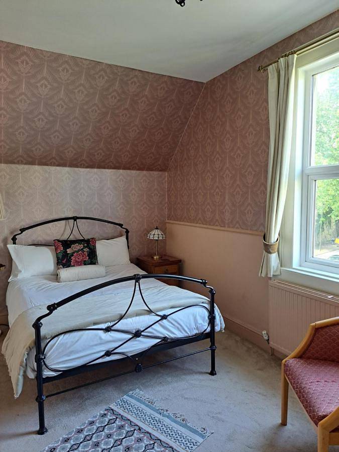 Standard Twin Room in Bath, Bath & North East Somerset