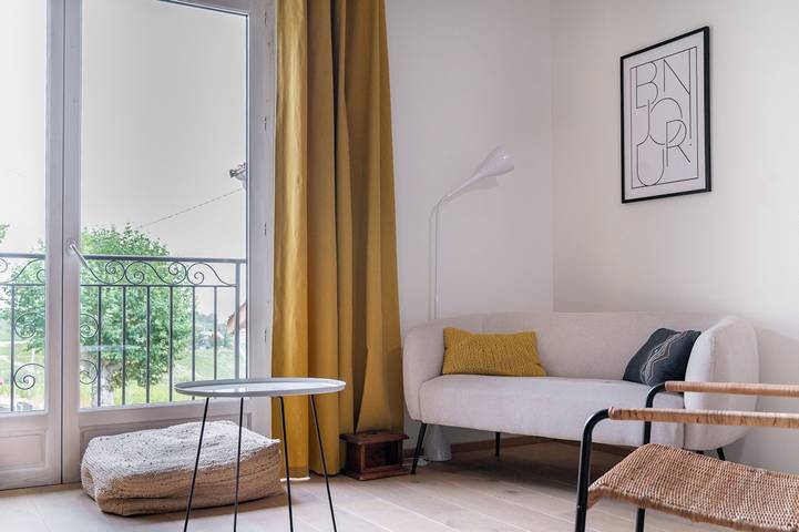 Gîte pour 5 personnes, avec jardin et piscine