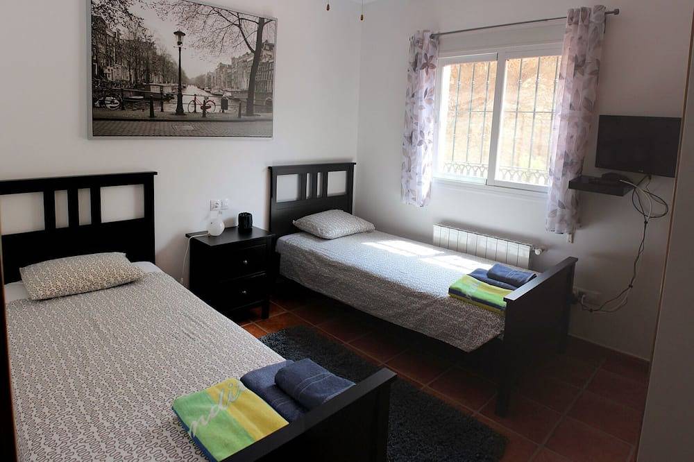 El Escalador - Detached finca in the mountains outside Competa in Cómpeta, Málaga Province