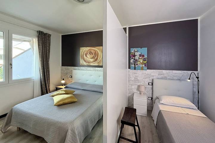 Ganze Wohnung, Venedig 30 Minuten App. in Landvilla mit Schwimmbad im Garten von 10.000 m in Casalserugo, Padua Provinz