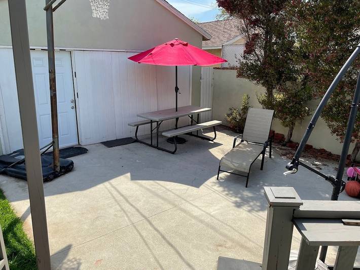 Vacation rental for 6 people, with yard, with pets in Redondo Beach