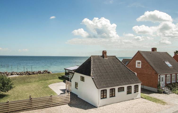 Feriehus for 4 personer, med Terrasse i Spodsbjerg
