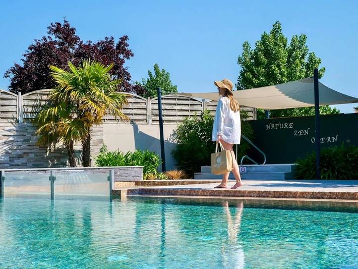 Mobil home pour 6 personnes, avec jardin ainsi que piscine et sauna dans Plage Du Pont D Yeu Notre Dame De Monts