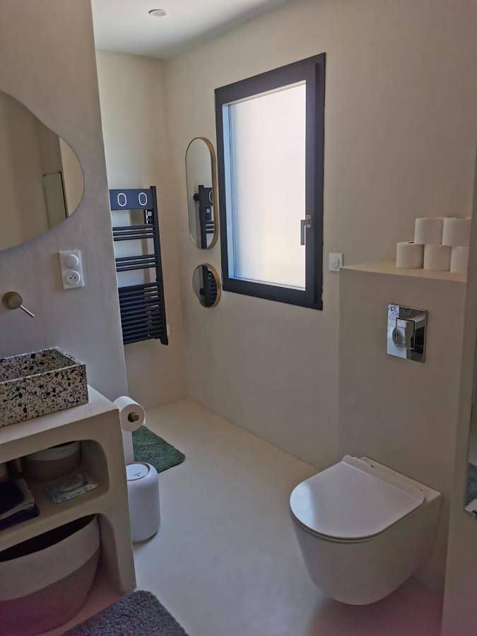Double Room with Terrace in Parnans, Région de Valence