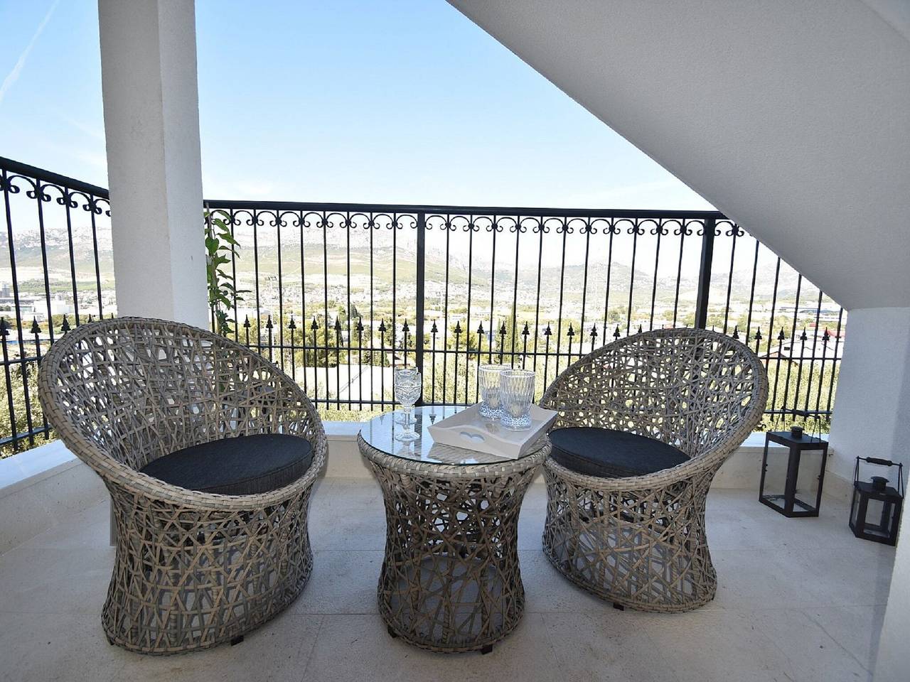 Ganze Wohnung, Ferienwohnung für 4 Personen mit Meerblick in Split, Split-Dalmatien