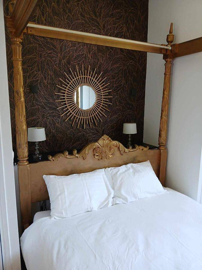 Gîte pour 2 personnes, avec Terrasse et Vue à Mons-Boubert - 2