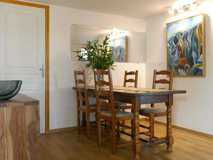 Gîte pour 5 personnes, avec vue et jardin à La Rivière-Saint-Sauveur - 3