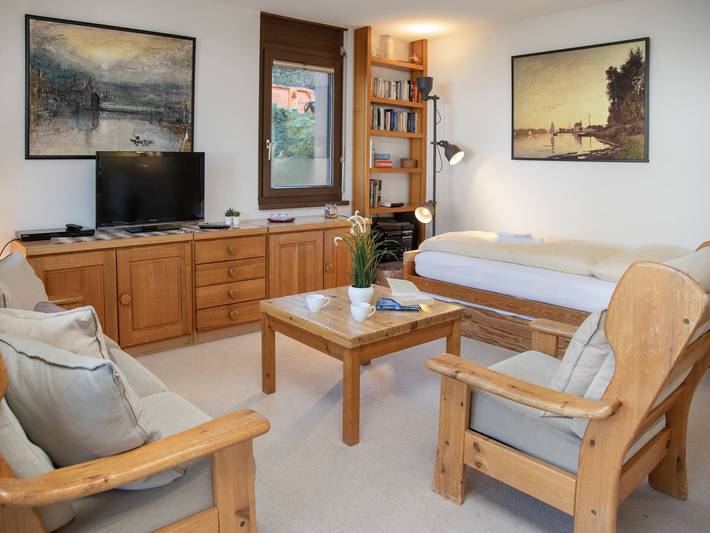 Ferienwohnung für 4 Personen, mit Terrasse und Garten sowie Ausblick in Wengen