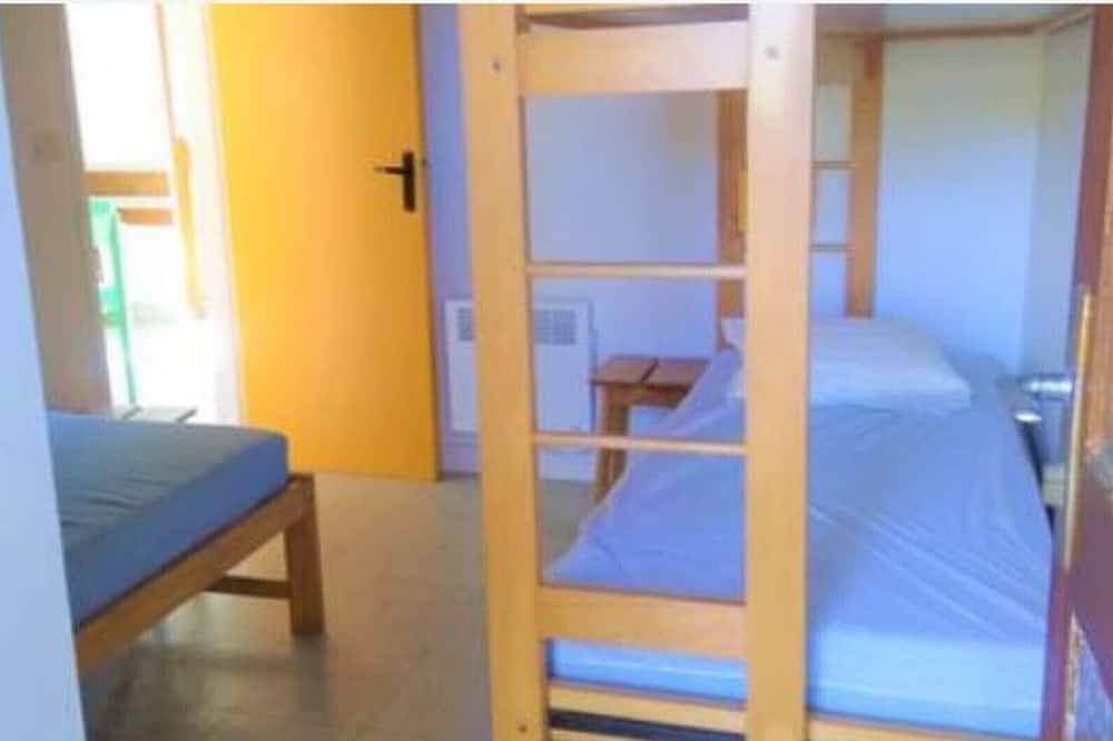 Casa de 1 dormitorio para 5 personas (1) in Villefranche-de-Panat, Aveyron (desambiguación)