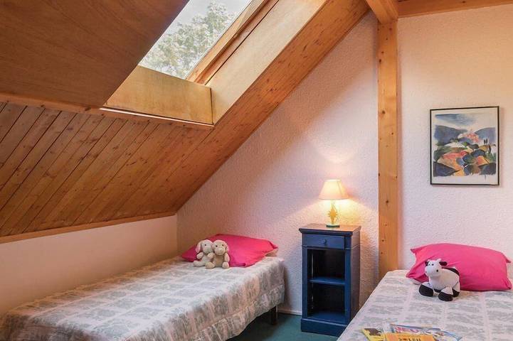 Gîte pour 7 personnes, avec balcon dans Les Grands Bains Du Monetier - 2