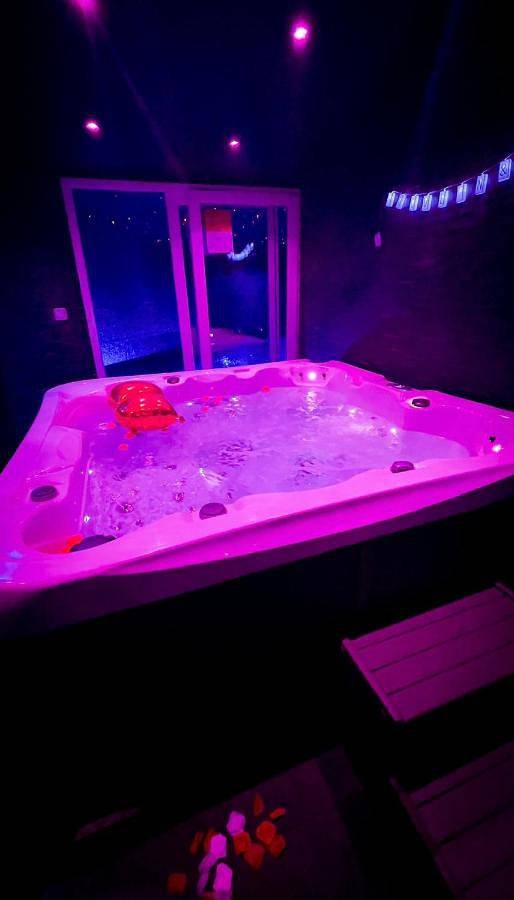 Appartement de vacances pour 4 personnes, avec terrasse ainsi que sauna et jacuzzi