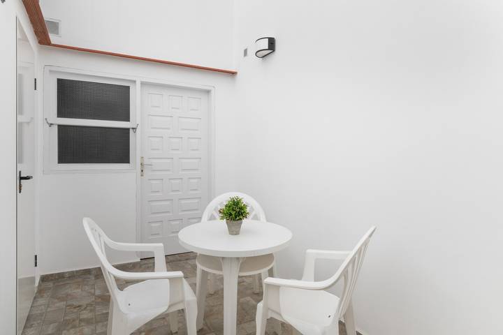 Vacation Home 'Casa Otilia' with Sea View, Private Terrace and Wi-Fi in Arafo, Arafo region