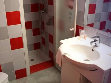 Gîte pour 5 Personnes dans Collonges-la-Rouge, Région de Brive-la-Gaillarde, Photo 4