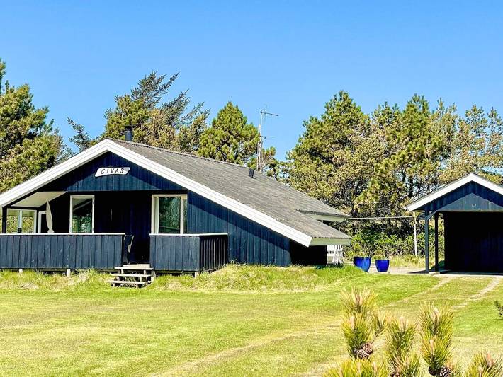 Ferienhaus für 5 Personen, mit Whirlpool und Terrasse sowie Garten in Blavand