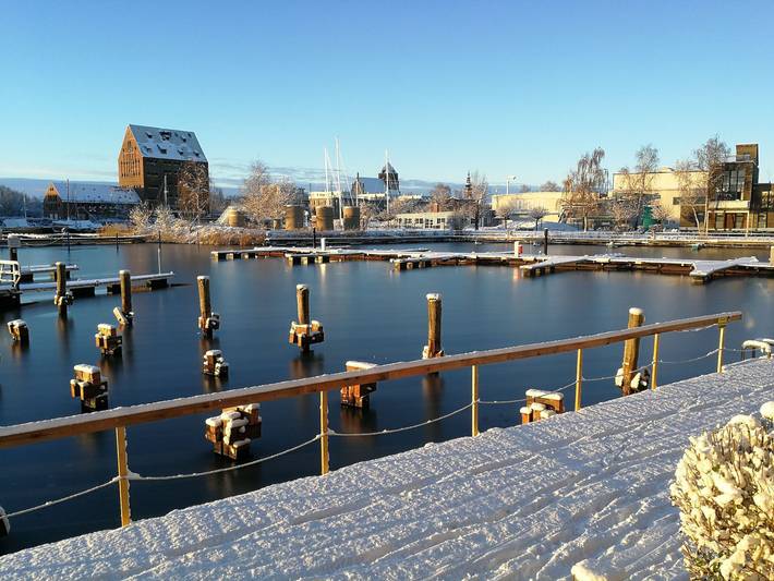 Ganze Ferienwohnung, Fewo Liegeplatz - Fewo in Greifswald, Vorpommern Greifswald