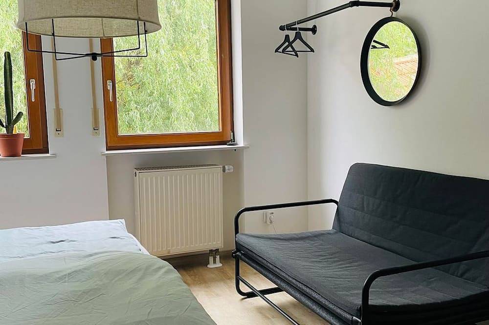Ganze Wohnung, Ferienwohnung Otter 22 - Appartement/Fewo, Dusche, Wc, 1 Schlafraum in Oberotterbach, Südliche Weinstraße