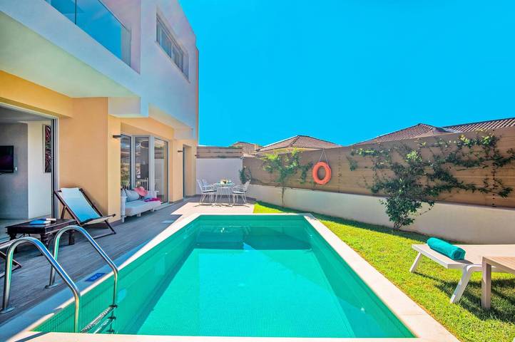 Vakantiehuis voor 4 personen, met tuin in Gouvia