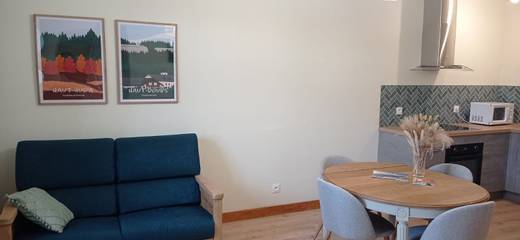 Gîte pour 2 personnes, avec balcon et jardin à Prénovel