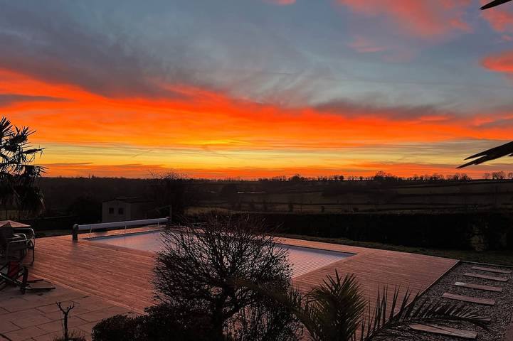 Gîte pour 6 personnes, avec jardin et terrasse à Verruyes