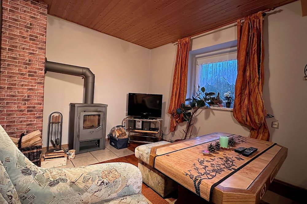 Ganze Wohnung, Gemütliche Ferienwohnung in ruhiger Lage mitten in der Sächsischen Schweiz in Rosenthal-Bielatal, Elbsandsteingebirge