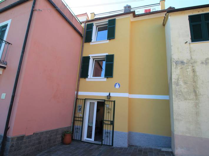Ferienhaus für 5 Personen, mit Terrasse und Ausblick in Moneglia - 2