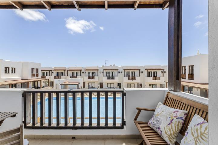 Ferienhaus für 4 Personen mit Terrasse in Puerto Calero, Yaiza