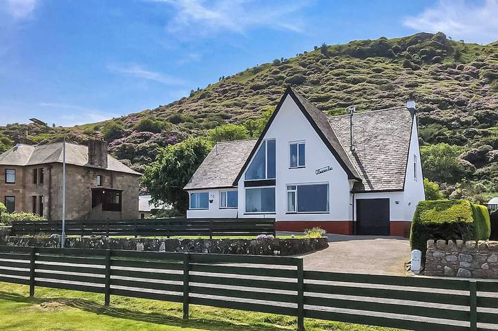 Cottage for 4 people, with garden, with pets on Campbeltown