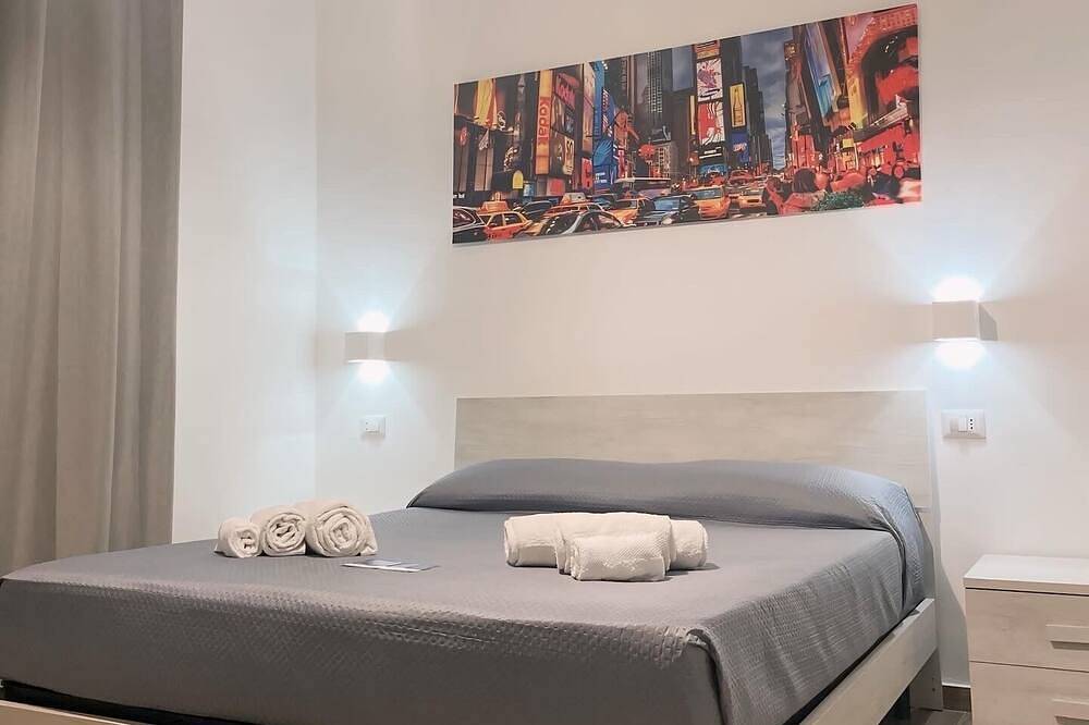 R home room 19 in Ischia Porto, Ischia Stadt