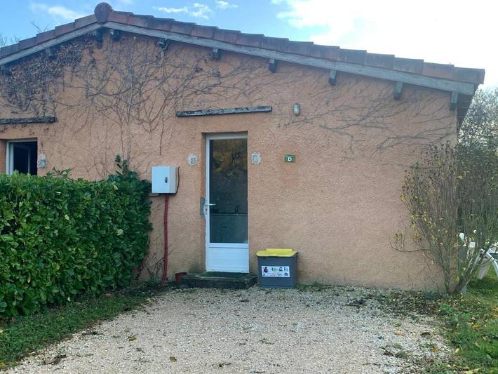 Camping pour 5 personnes, avec bassin pour enfant ainsi que piscine et jardin dans Haute-Garonne - 4