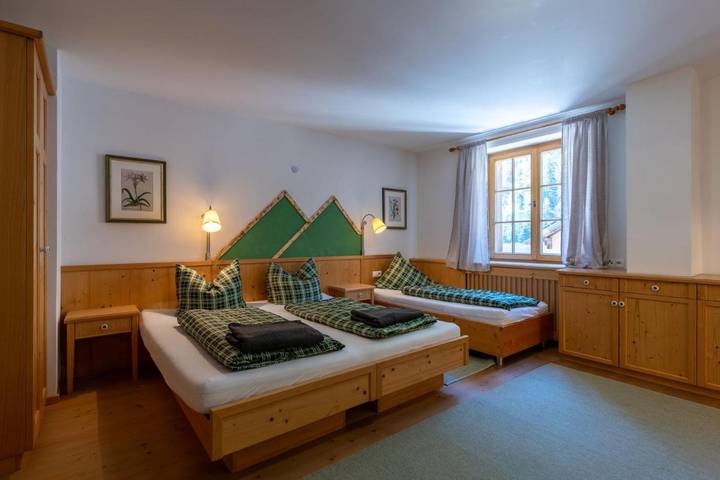 Ferienwohnung für 3 Personen, mit Balkon und Terrasse sowie Garten und Ausblick in Raggal - 4