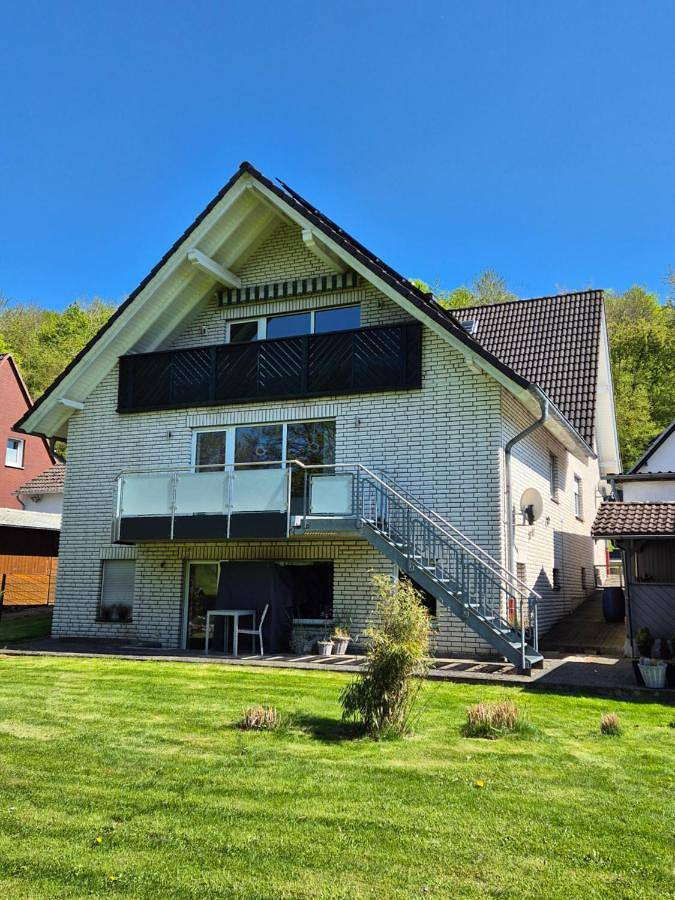 Ferienwohnung für 4 Personen, mit Balkon und Terrasse sowie Ausblick