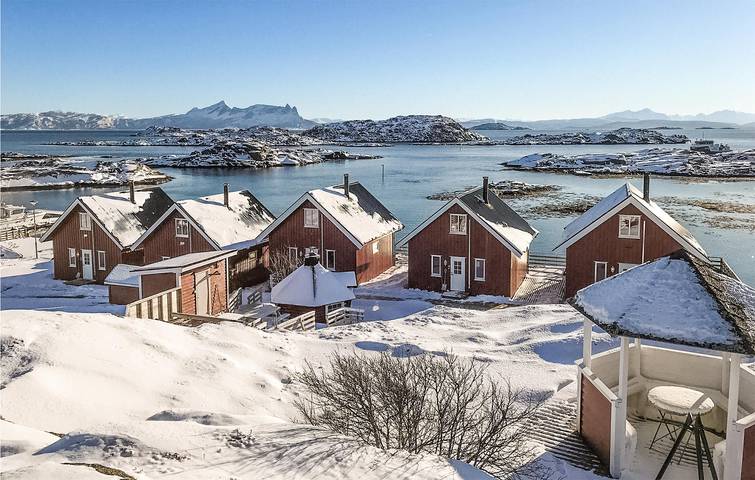 Ferienhaus für 7 Personen mit Terrasse in Lødingen