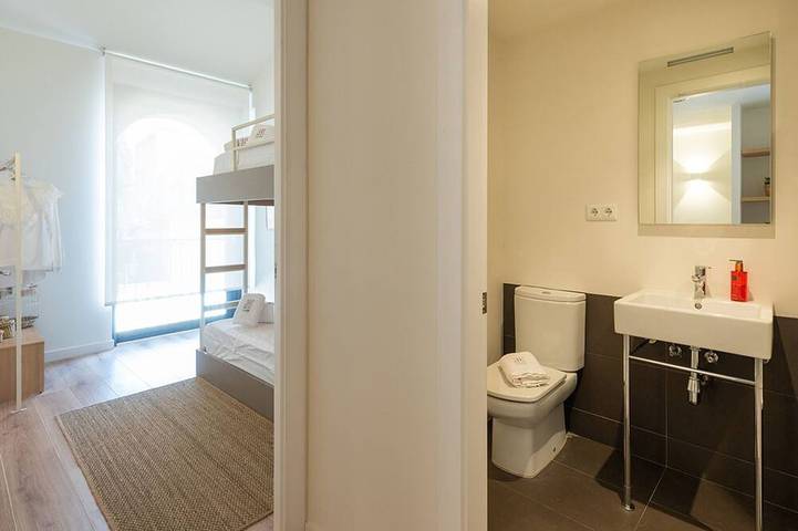Apartamento entero, Petit Luxe Tobella Esquerra in Tarrasa, Interior de Barcelona
