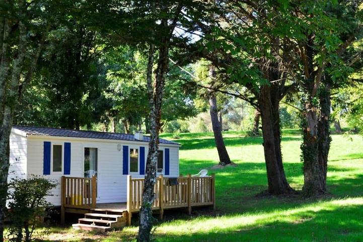 Mobil home pour 5 personnes à Molières (région de Bergerac)