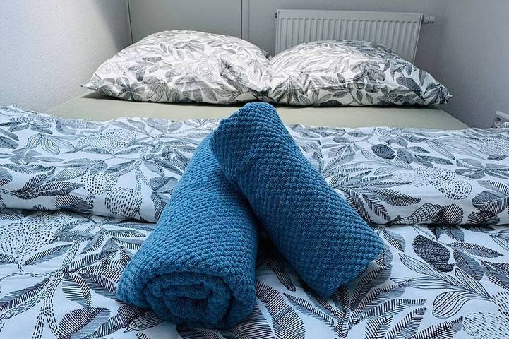 Ferienwohnung für 4 Personen, mit Balkon und Terrasse in Böblingen - 2