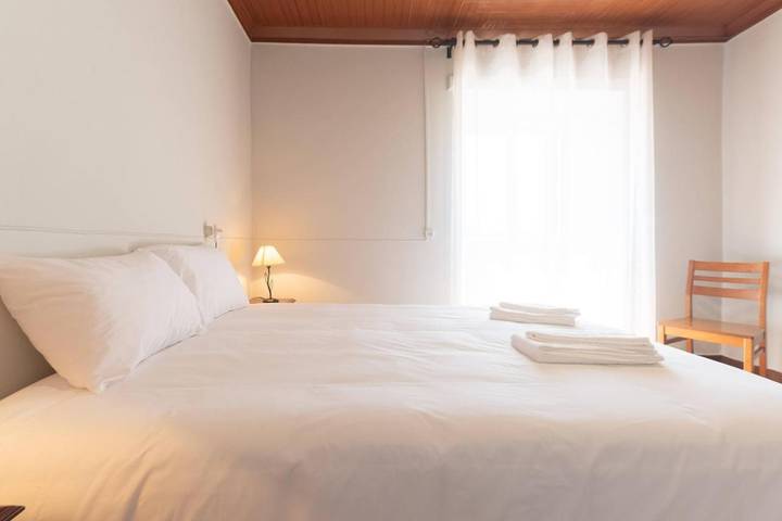 Location de vacances pour 5 personnes, avec vue et terrasse dans Alvares - 4