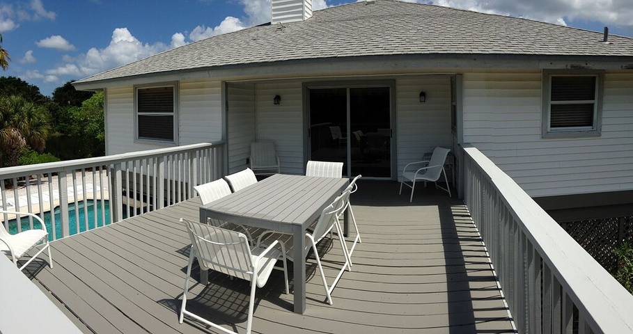 Vacation rental for 6 people, with balcony and yard in Gasparilla Island