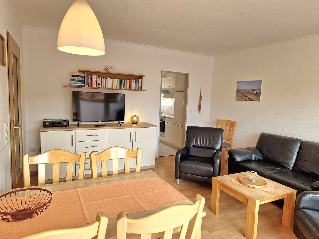 Ganze Ferienwohnung, Gästehaus Teiwes - Fw Wohnung Og - Heinrich-Tiarks-Str.15 in Horumersiel, Wangerland