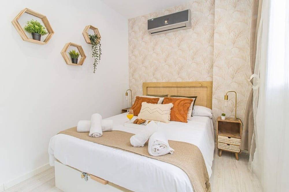 Entire apartment, Luxury Duplex Plaza del Pilar in Saragossa, Saragossa Province